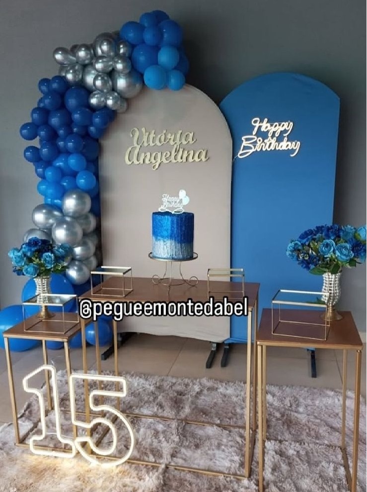 Decoração 15 Anos Azul E Prata  - PEGUEEMONTEDABEL