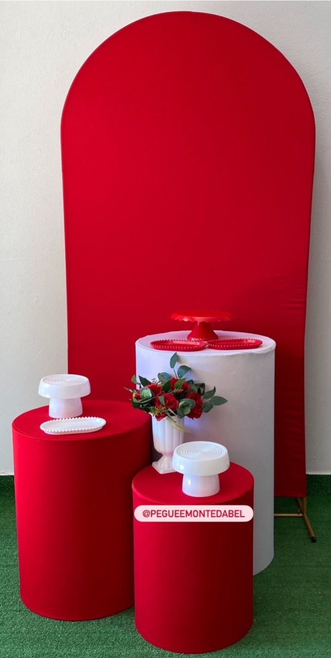 Adulto Vermelho E Branco  - PEGUEEMONTEDABEL