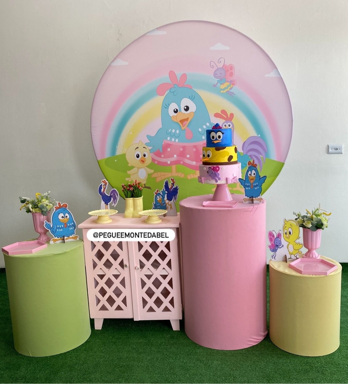 Tema Galinha Pintadinha Candy Kit 3  - PEGUEEMONTEDABEL