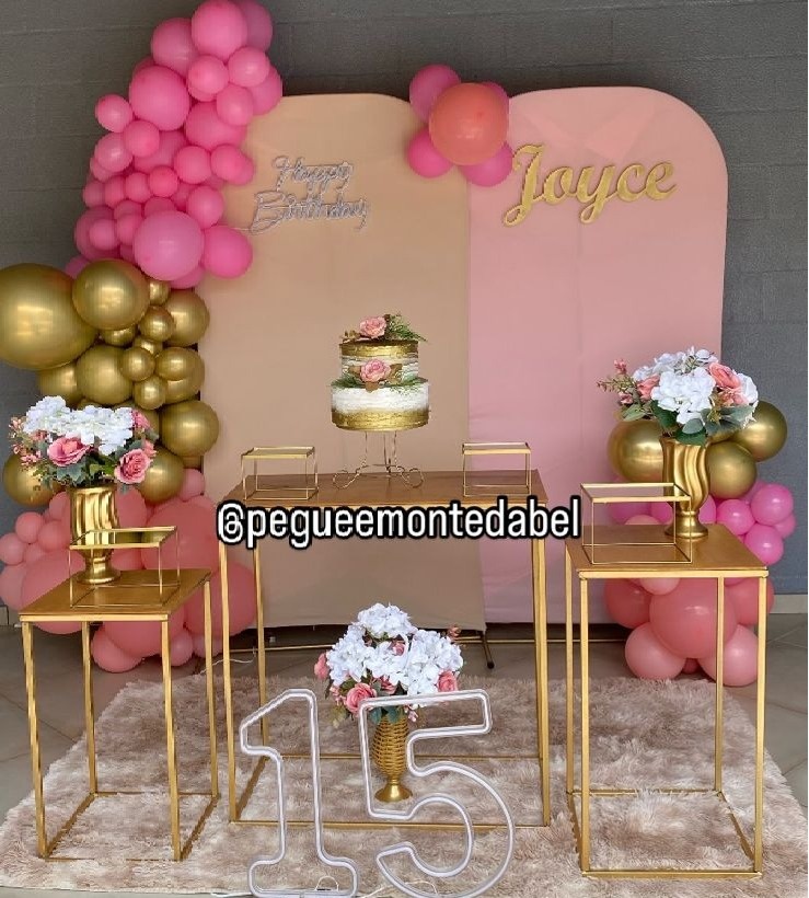 Decoração 15 Anos Rosa E Dourado - PEGUEEMONTEDABEL
