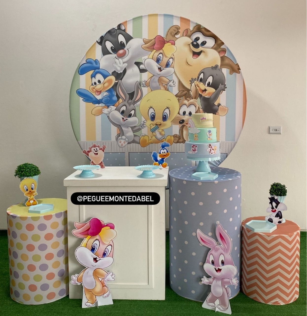 Tema Looney Tunes Kit 3  - PEGUEEMONTEDABEL