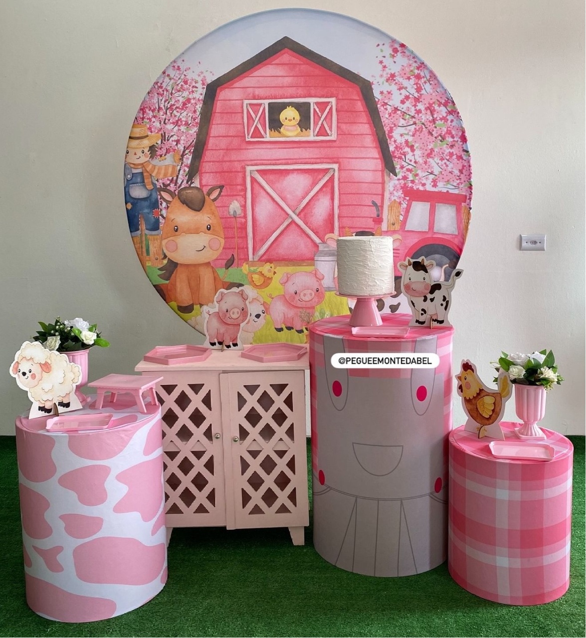 Tema Fazendinha Menina  Kit- 3 - PEGUEEMONTEDABEL