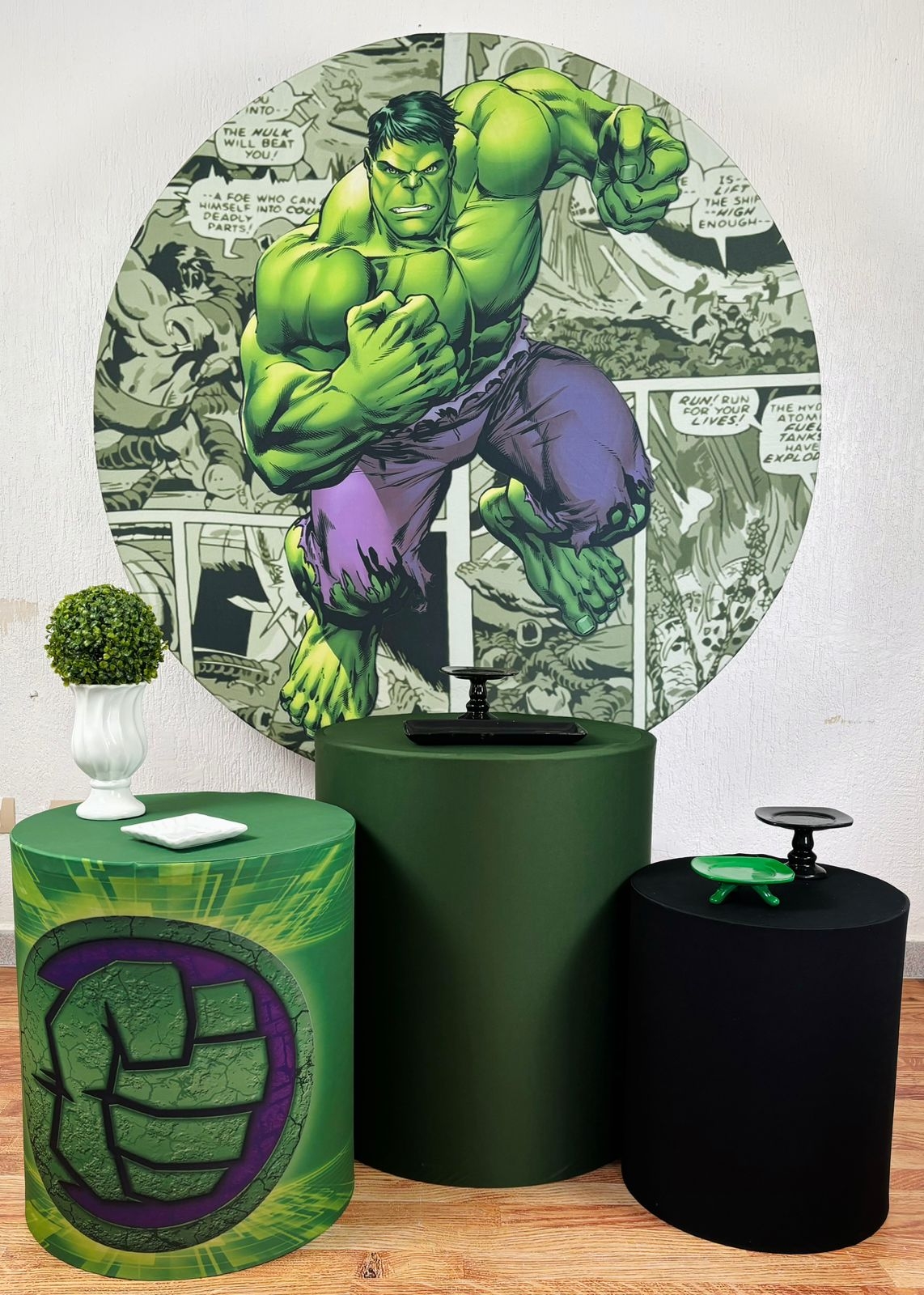 Kit Pegue E Monte Hulk - Bronze - maya.locacoes