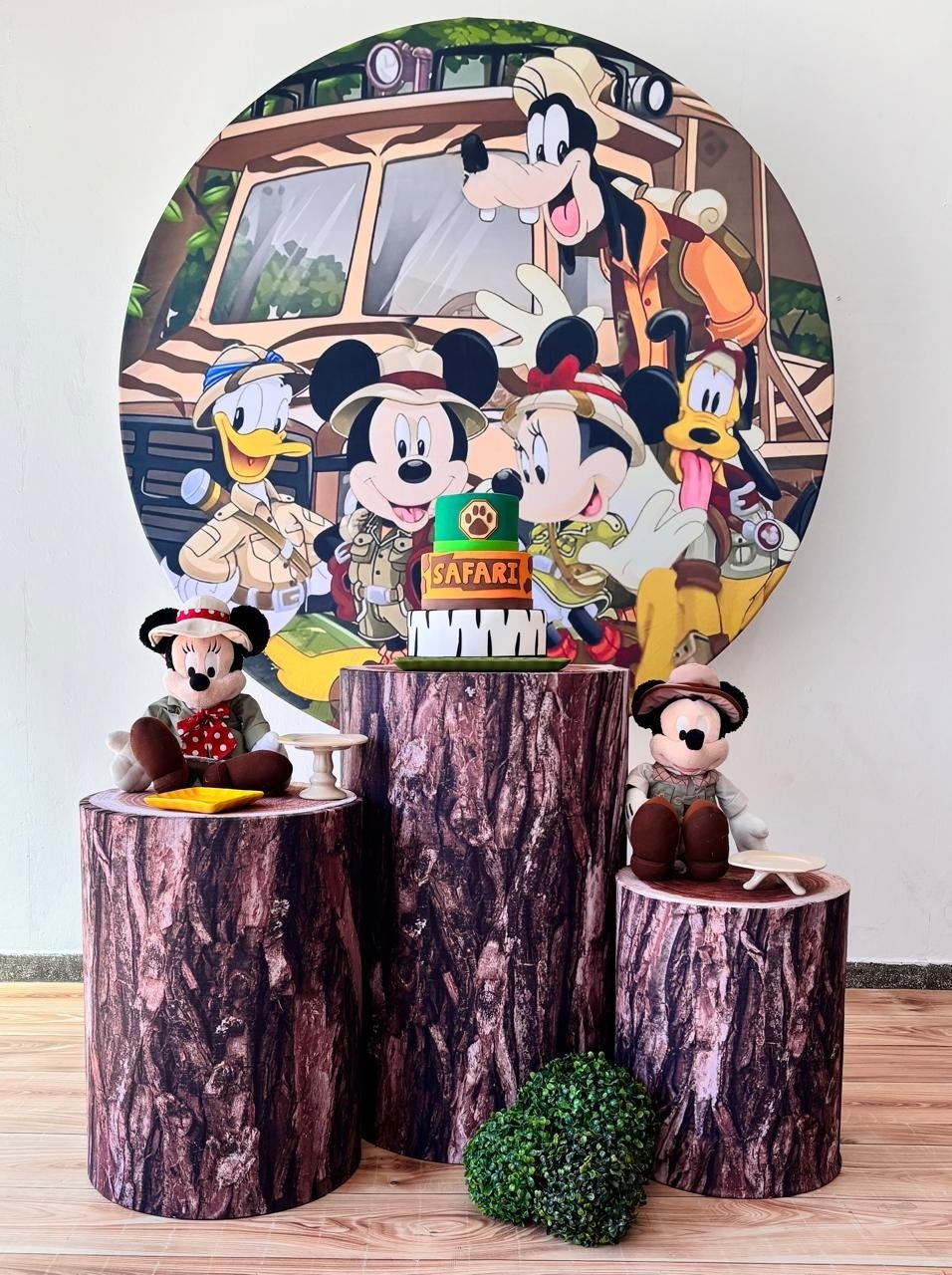 Kit Pegue E Monte Mickey Safari - Prata - maya.locacoes