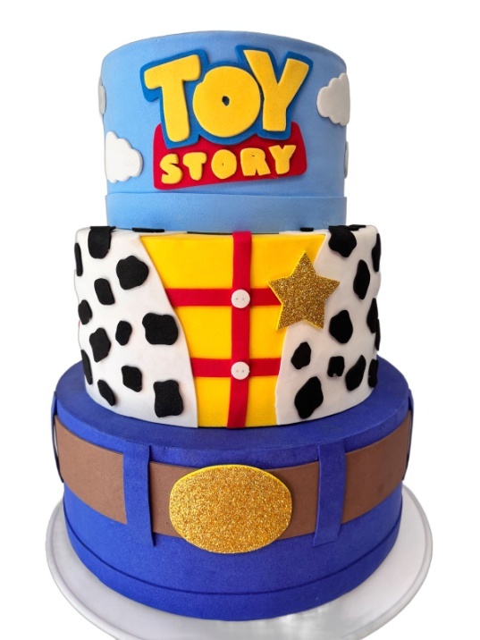 Bolo Fake Toy Story - Arranjo - maya.locacoes