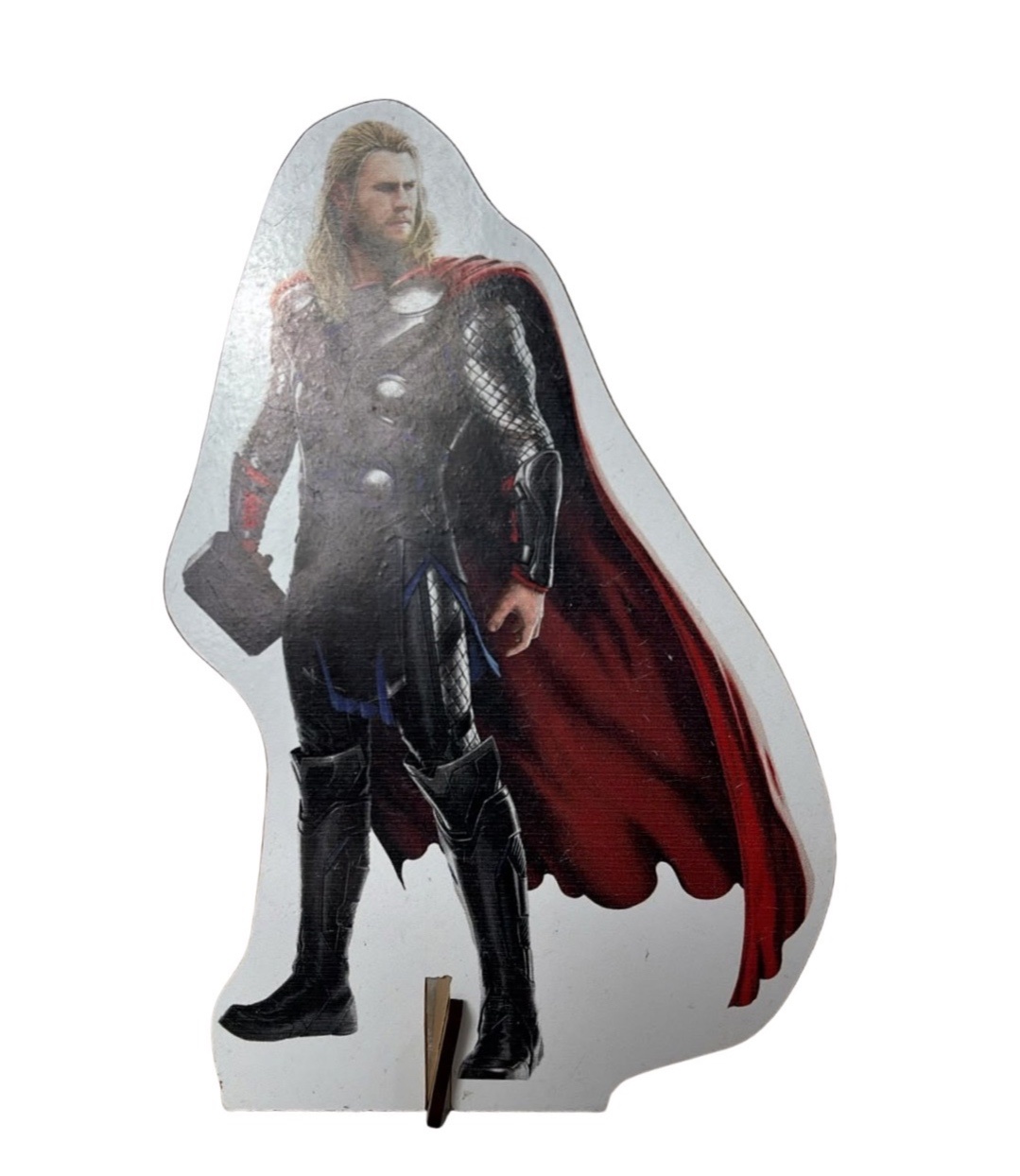 Display de Mesa Vingadores - Thor 2 - maya.locacoes
