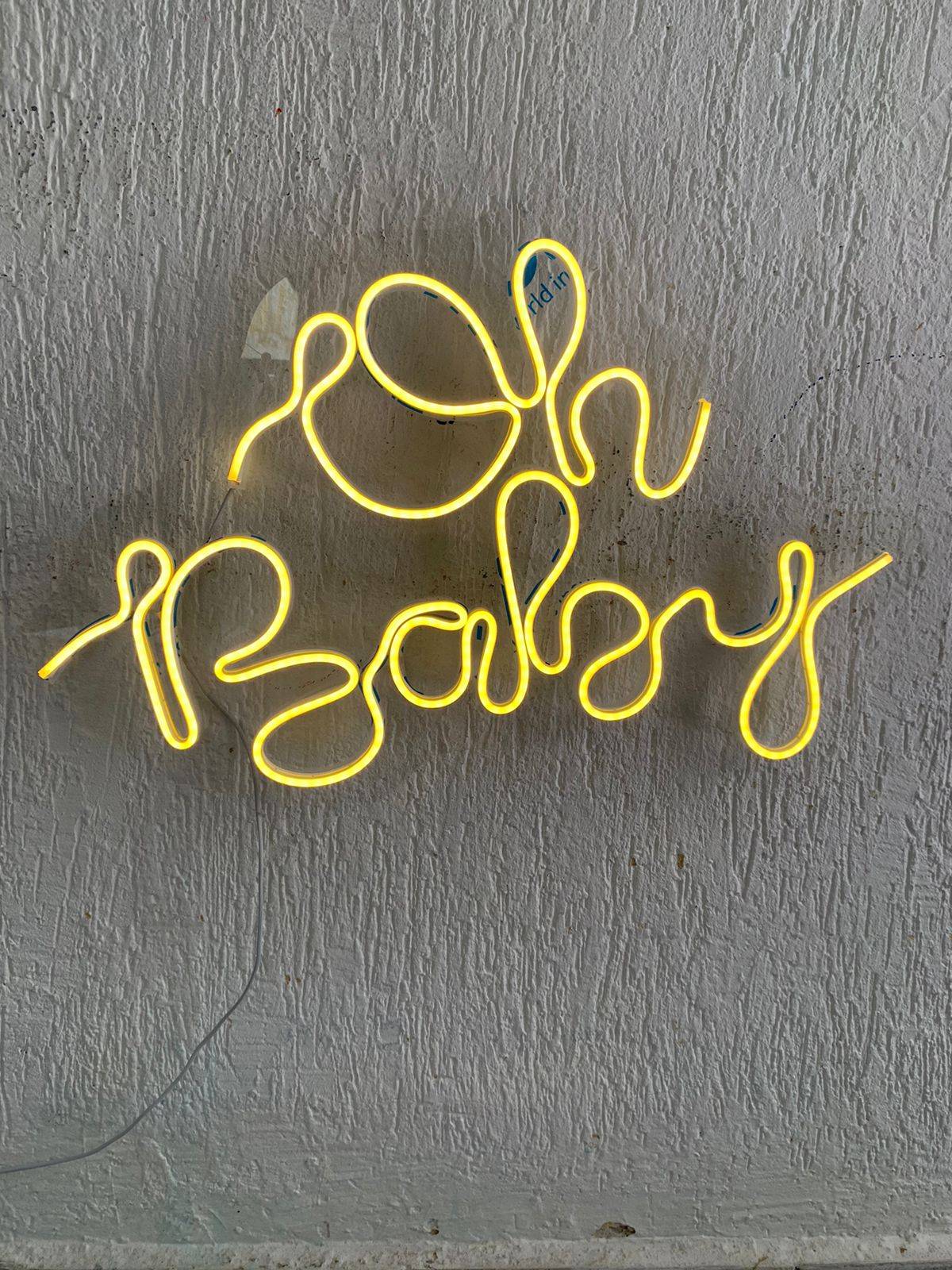 Oh Baby de Led - Letreiros/Acrilicos - maya.locacoes