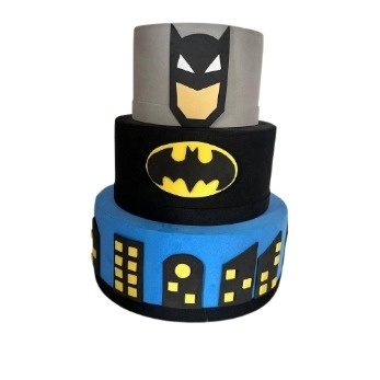 Bolo Fake Batman - Bolo Fake - maya.locacoes