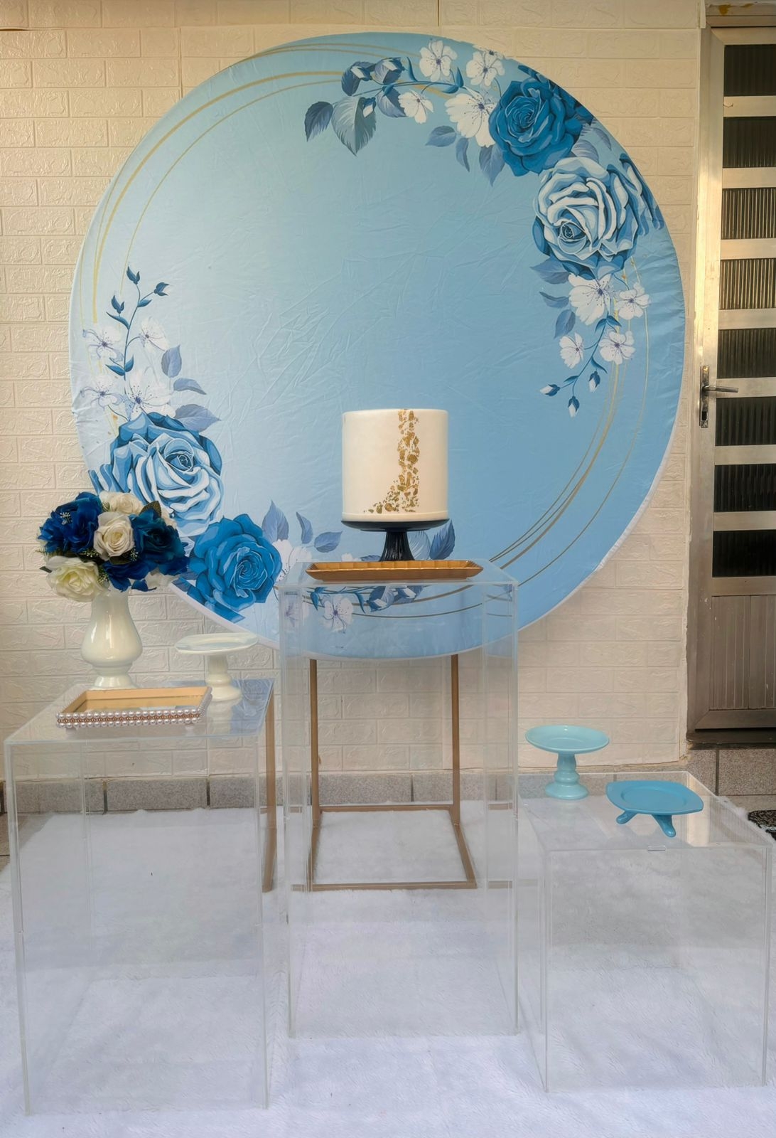 Kit Pegue E Monte Floral Azul Luxo - maya.locacoes