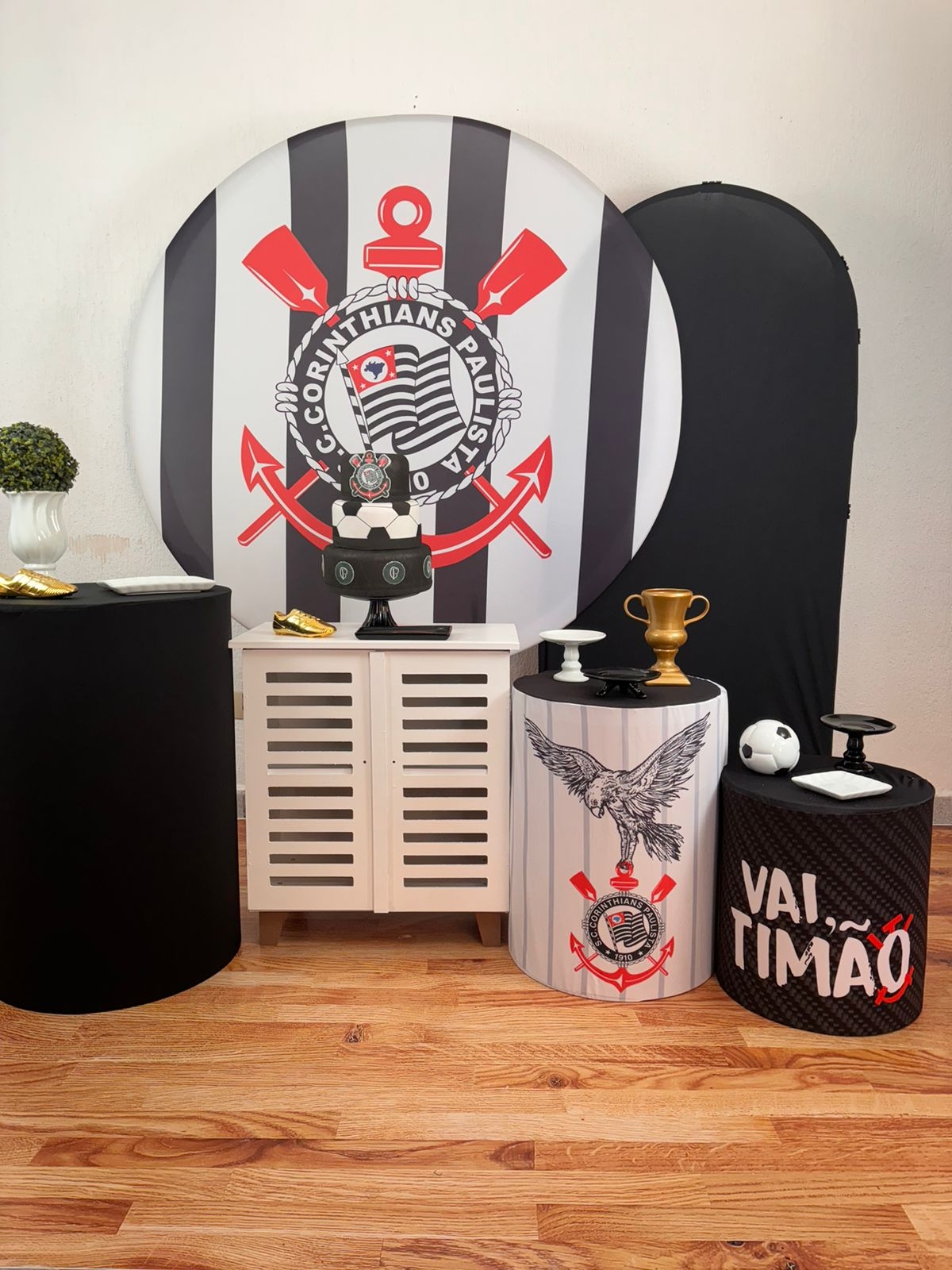 Kit Pegue E Monte Corinthians (Diamante) - maya.locacoes