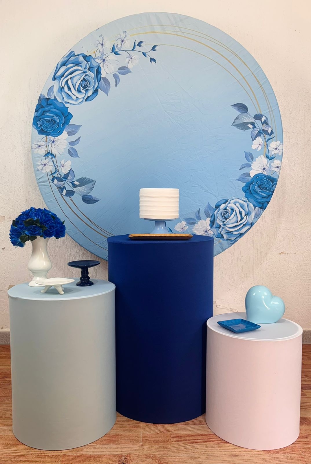 Kit Pegue E Monte Floral Azul - Prata - maya.locacoes
