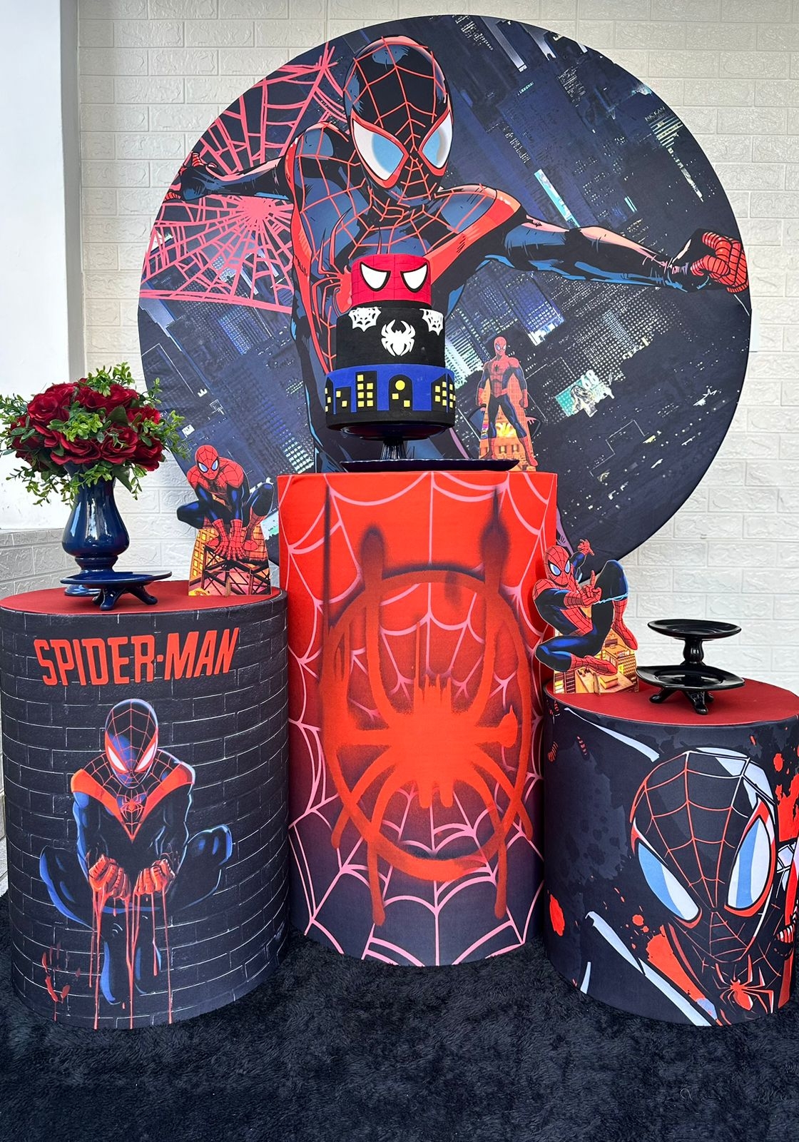 Kit Pegue E Monte Homem-Aranha Miles Morales(Prata) - maya.locacoes