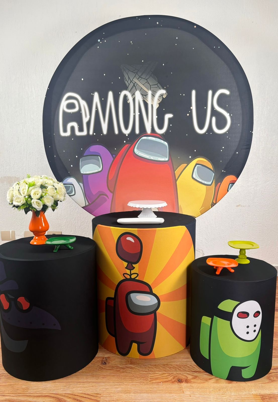 Kit Pegue E Monte Among Us (Bronze) - maya.locacoes