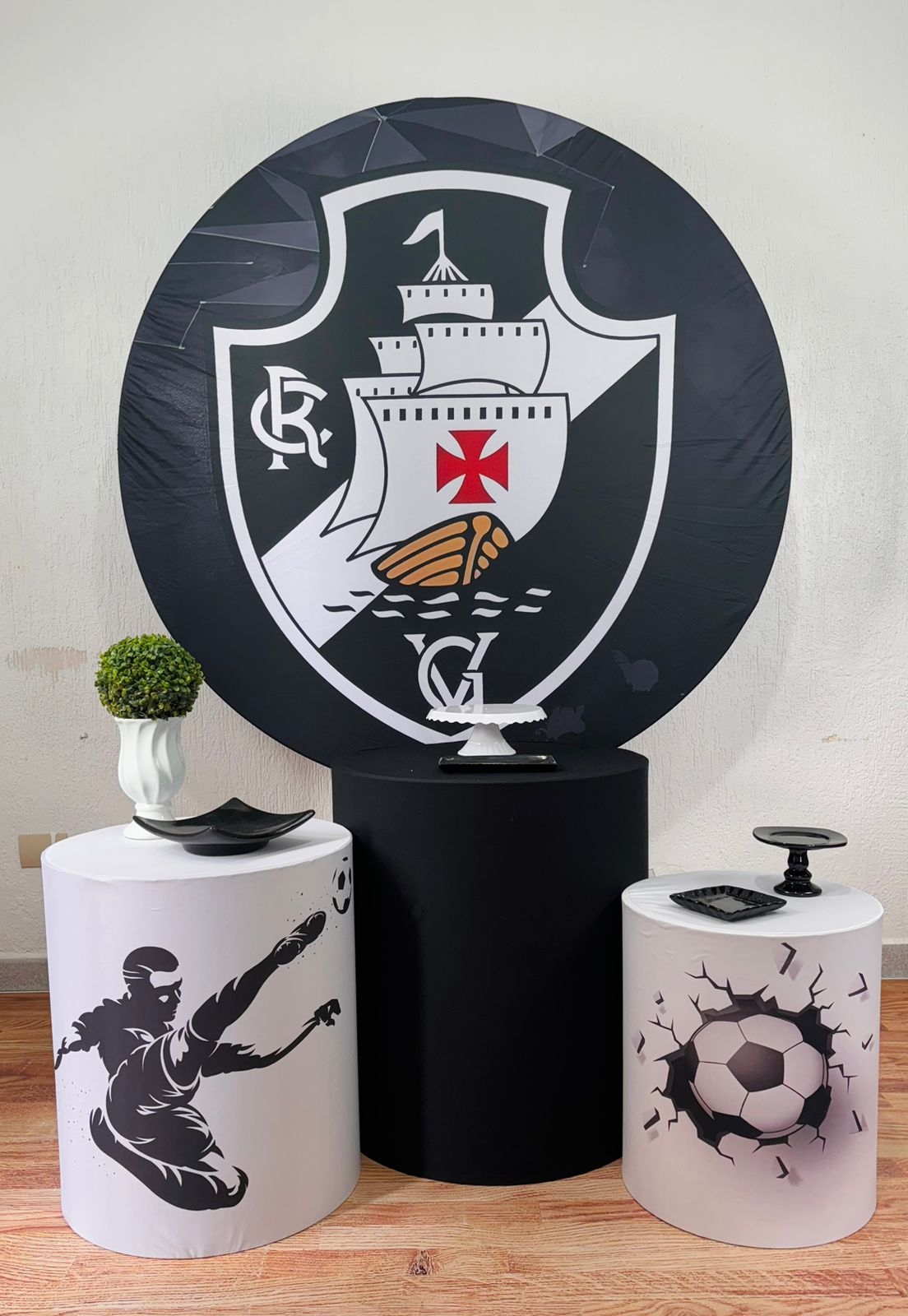 Kit Pegue E Monte Vasco (Bronze) - maya.locacoes
