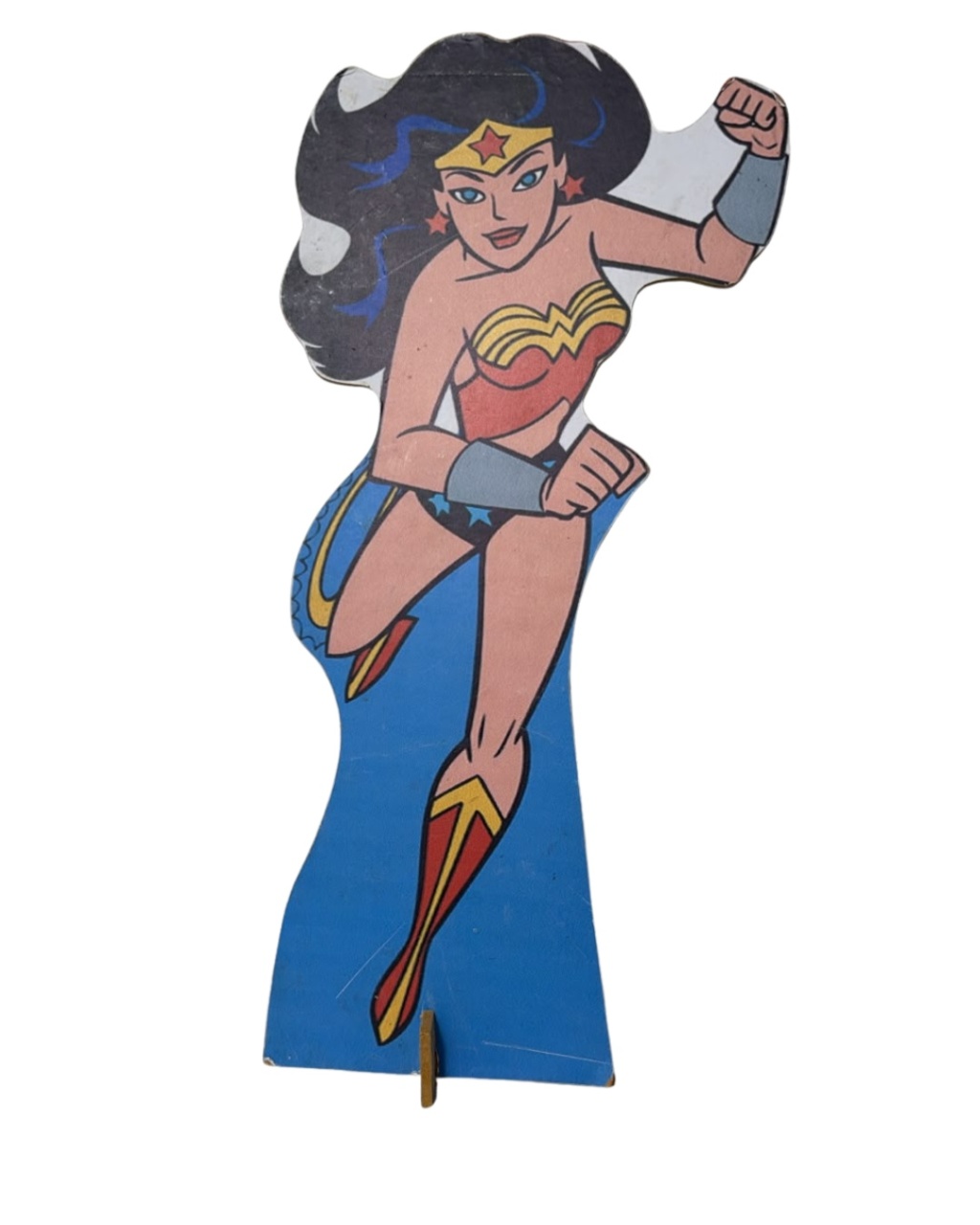 Display de Mesa Mulher Maravilha 4 - maya.locacoes