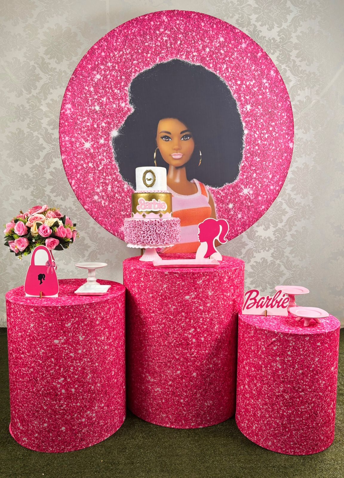 Kit Pegue E Monte Barbie Negra - Prata - maya.locacoes