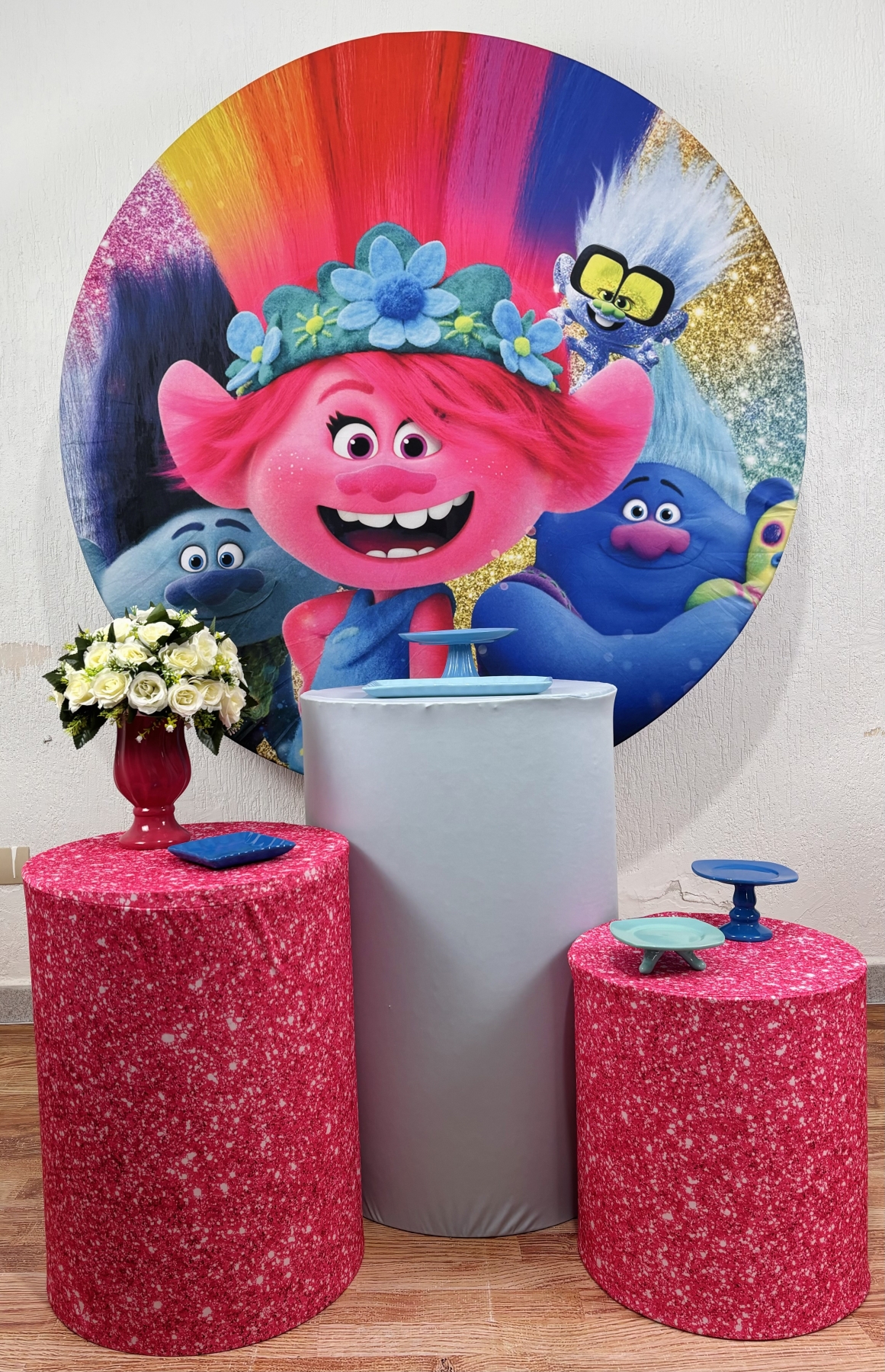 Kit Pegue E Monte Trolls - Bronze - maya.locacoes
