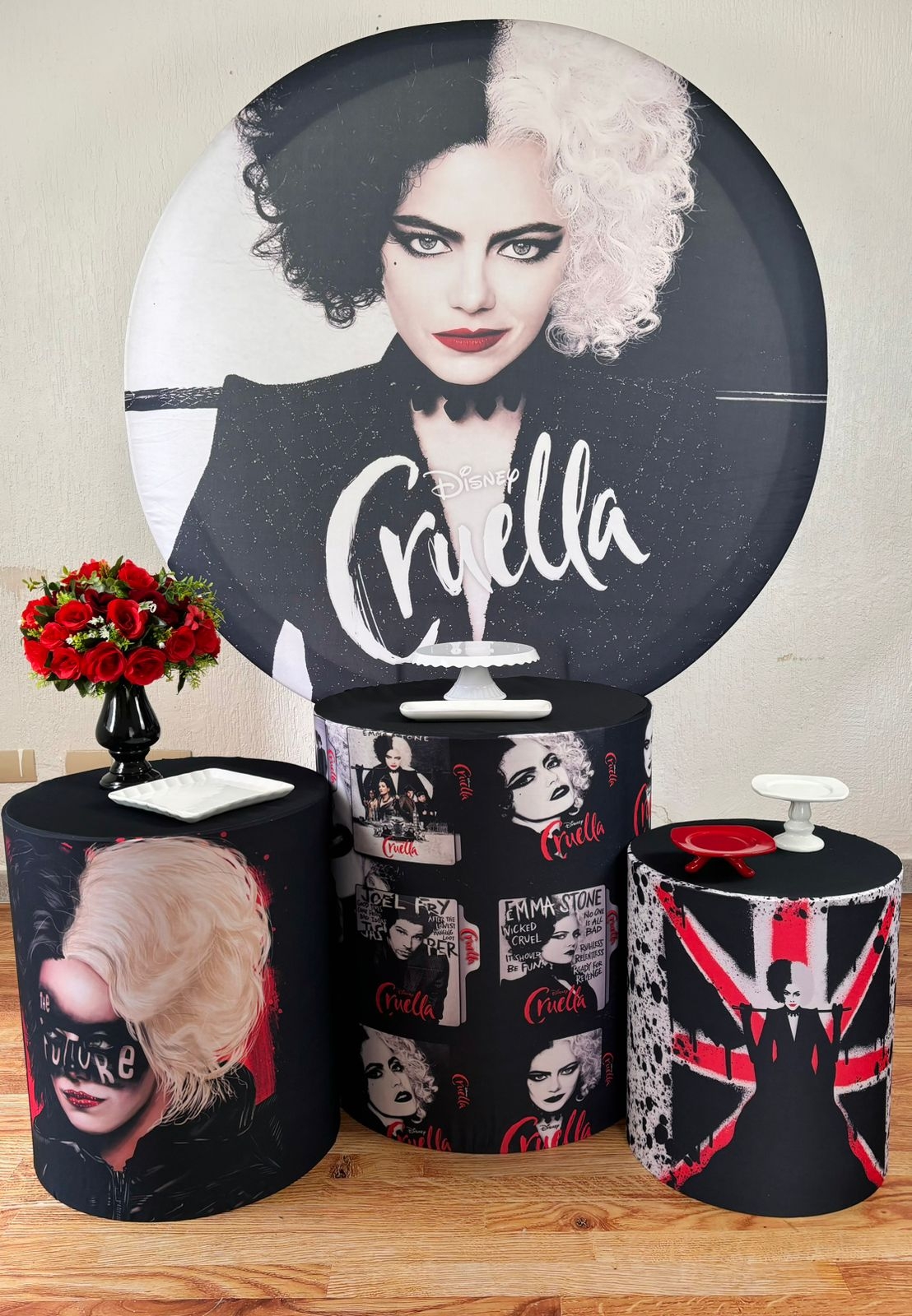 Kit Pegue E Monte Cruella (Bronze) - maya.locacoes