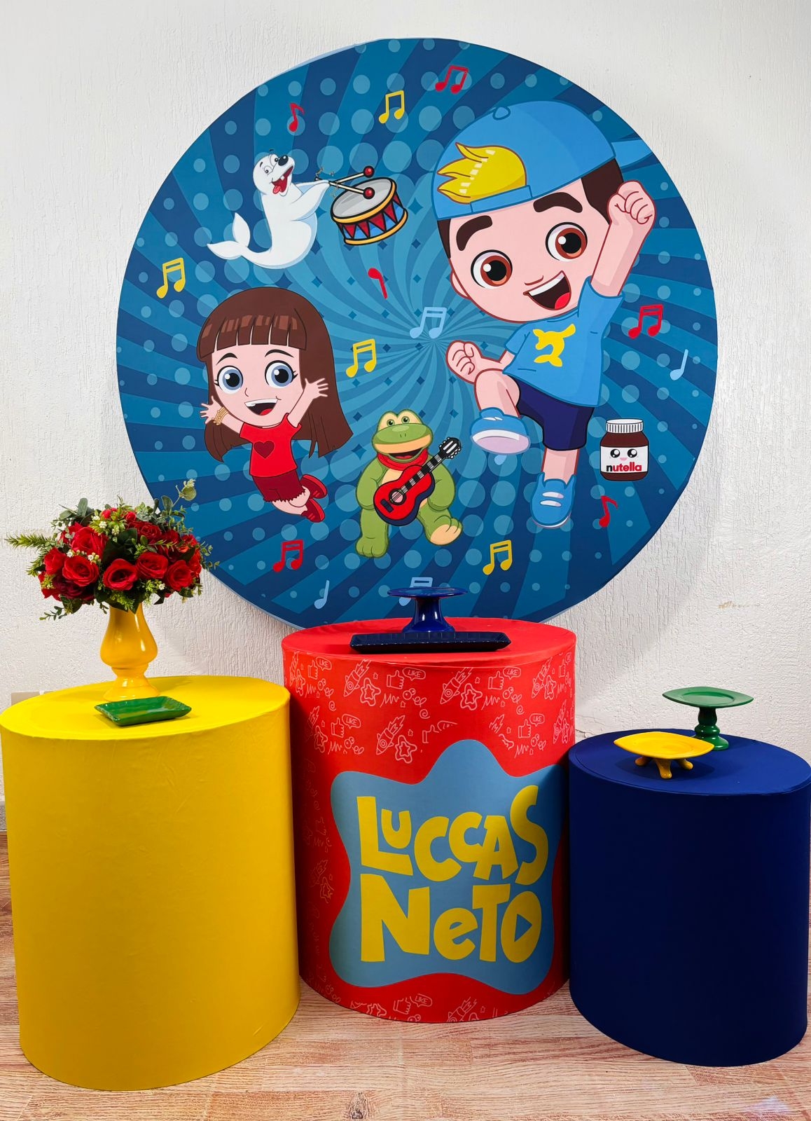Kit Pegue E Monte Luccas Neto (Bronze) - maya.locacoes