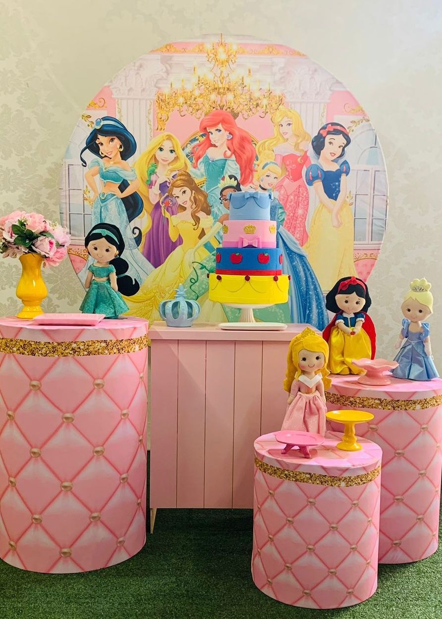 Kit Pegue E Monte Princesas - Ouro - maya.locacoes