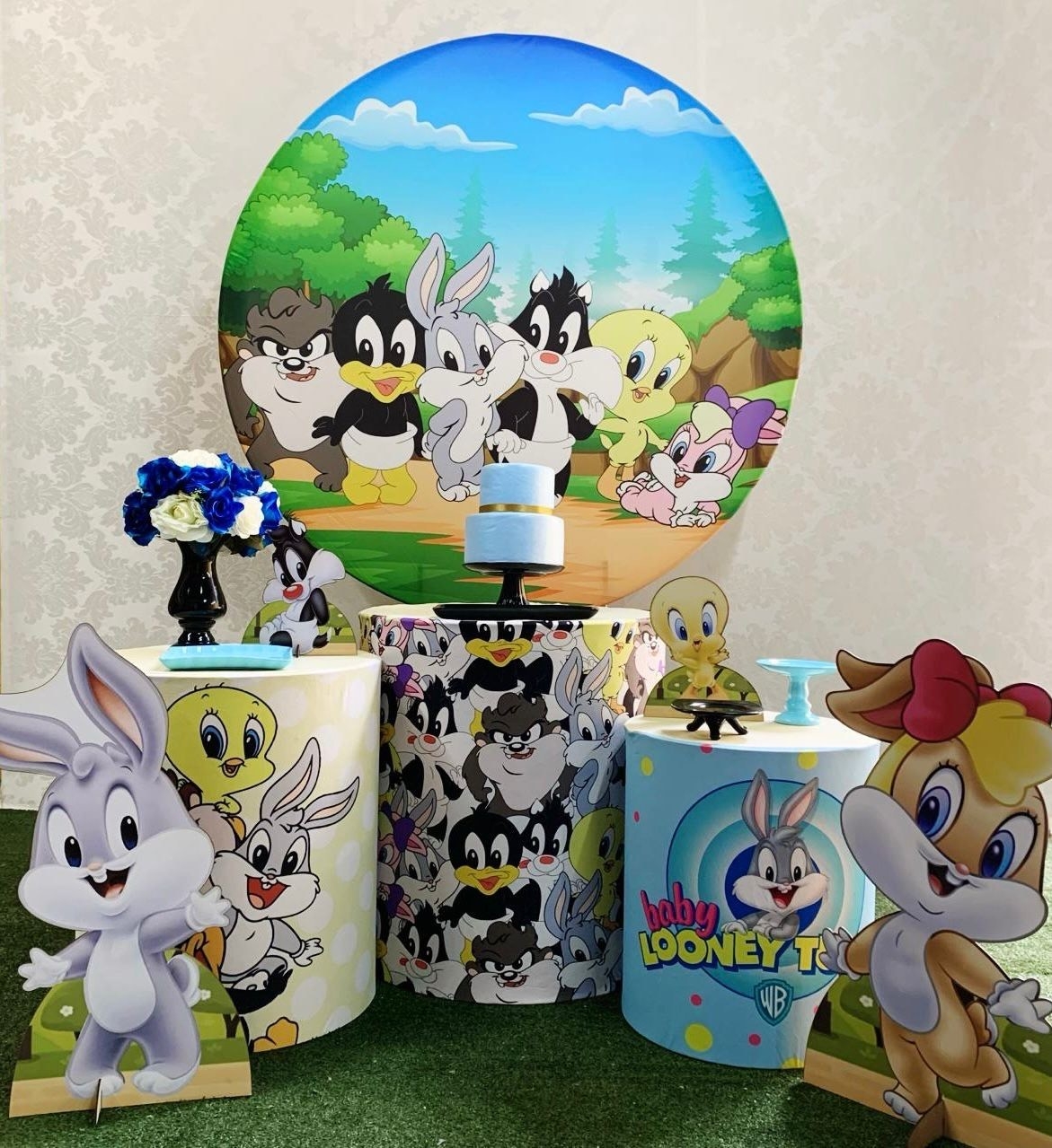 Kit Pegue E Monte Looney Tunes - maya.locacoes