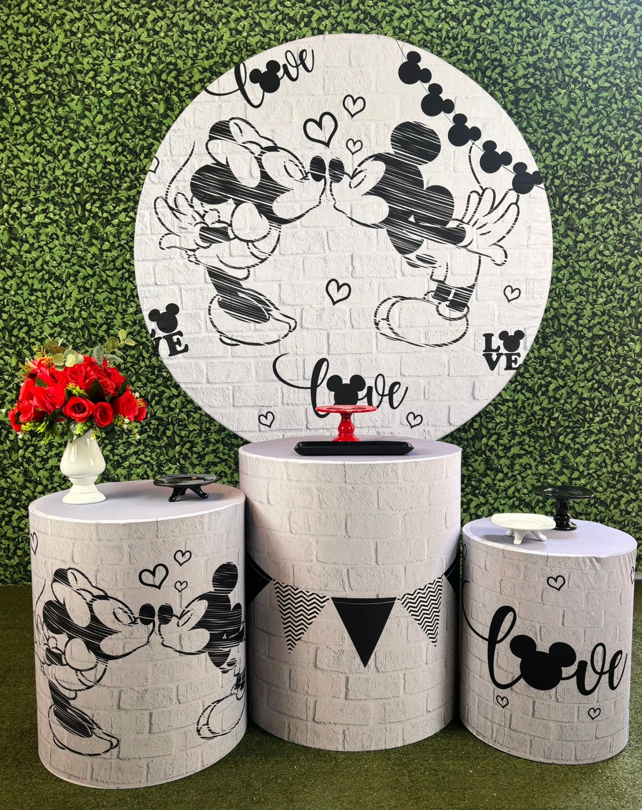 Kit Pegue E Monte Mickey E Minnei - Bronze - maya.locacoes