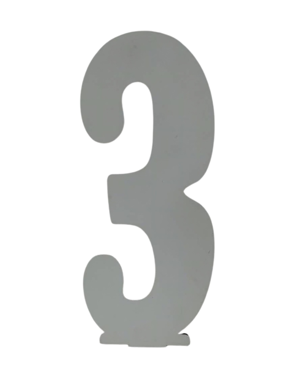 Número 3 de Chão - maya.locacoes