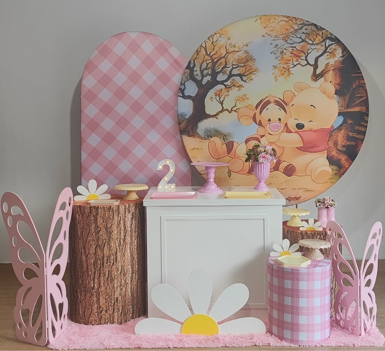 Ursinho Pooh Com Painel Romano - Gi Festas  Pegue e Monte