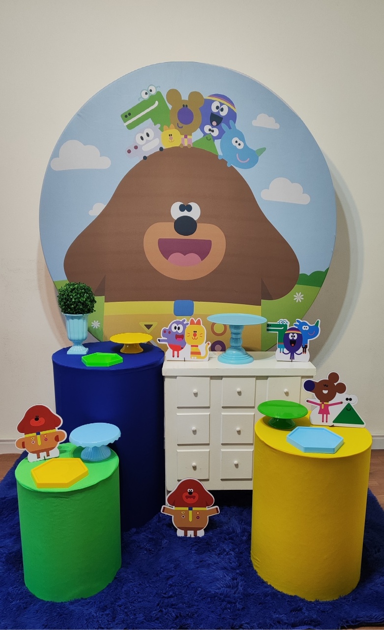 Hey Duggee Com Cômoda - Gi Festas  Pegue e Monte