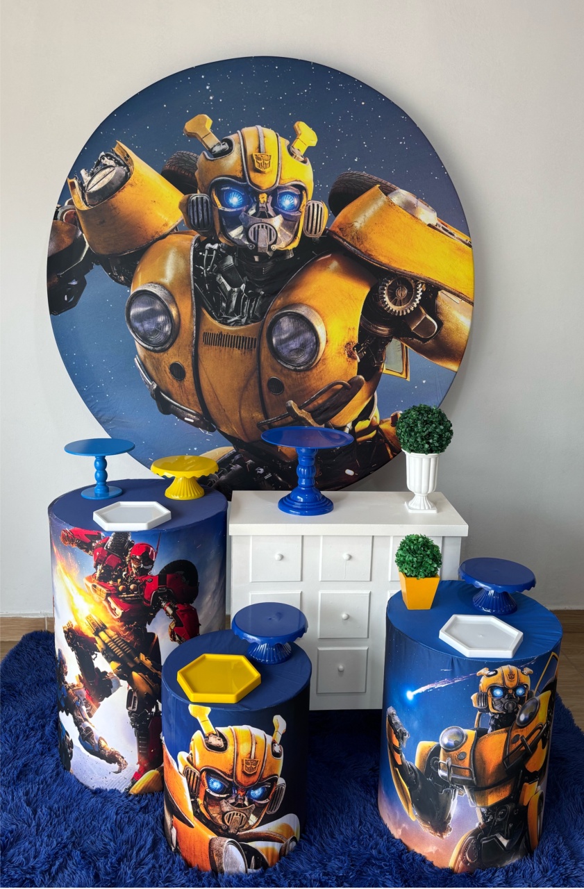 Bumblebee/ Transformers Com Cômoda - Gi Festas  Pegue e Monte