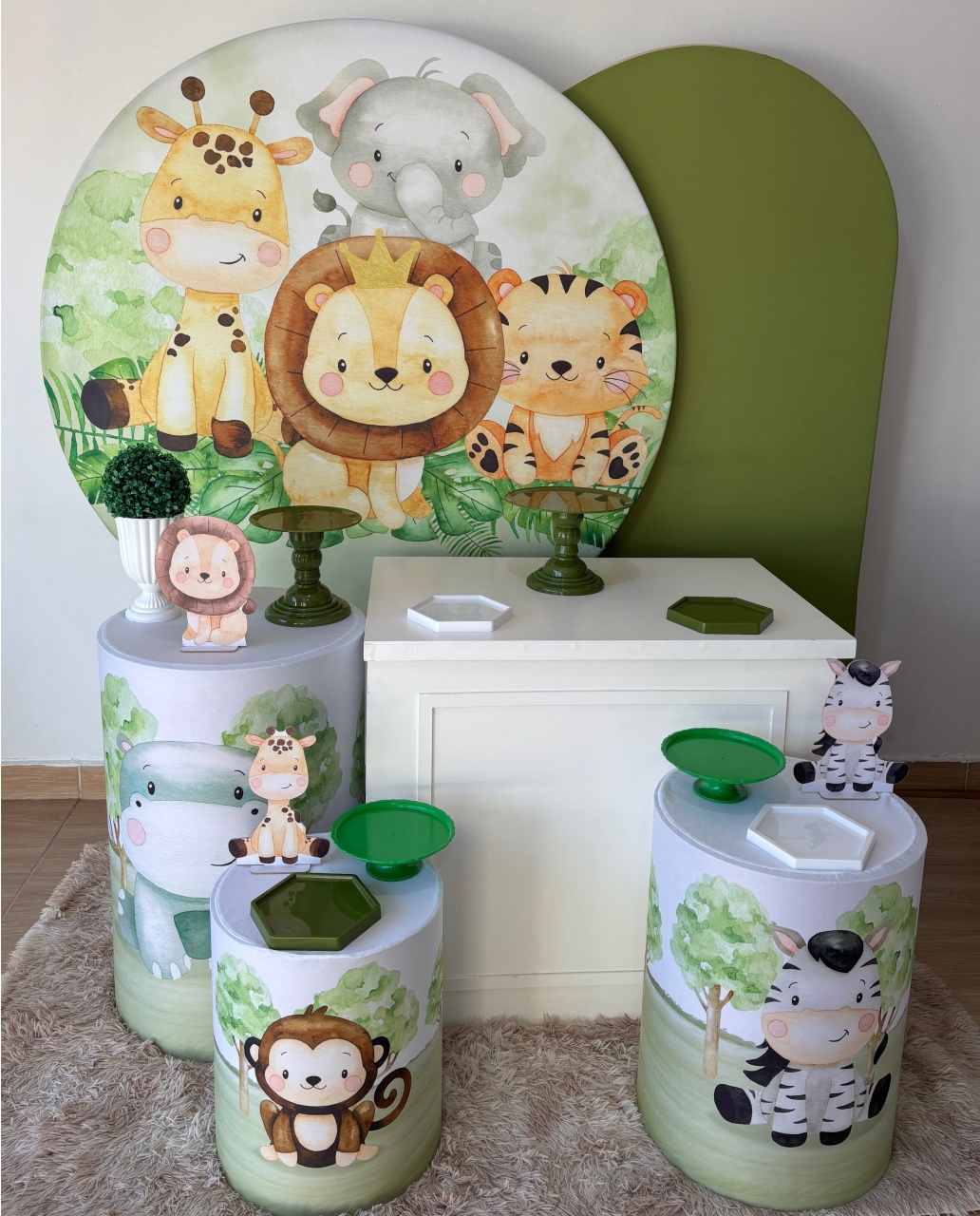 Safari Baby Com Painel Romano - Gi Festas  Pegue e Monte