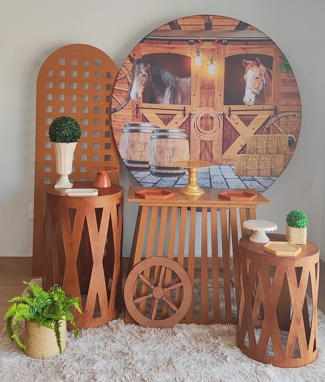 Cavalo Com Painel Rustico - Gi Festas  Pegue e Monte