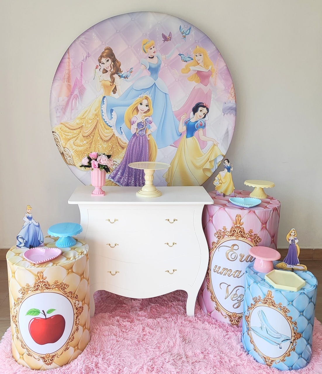 Princesas Com Cômoda - Gi Festas  Pegue e Monte