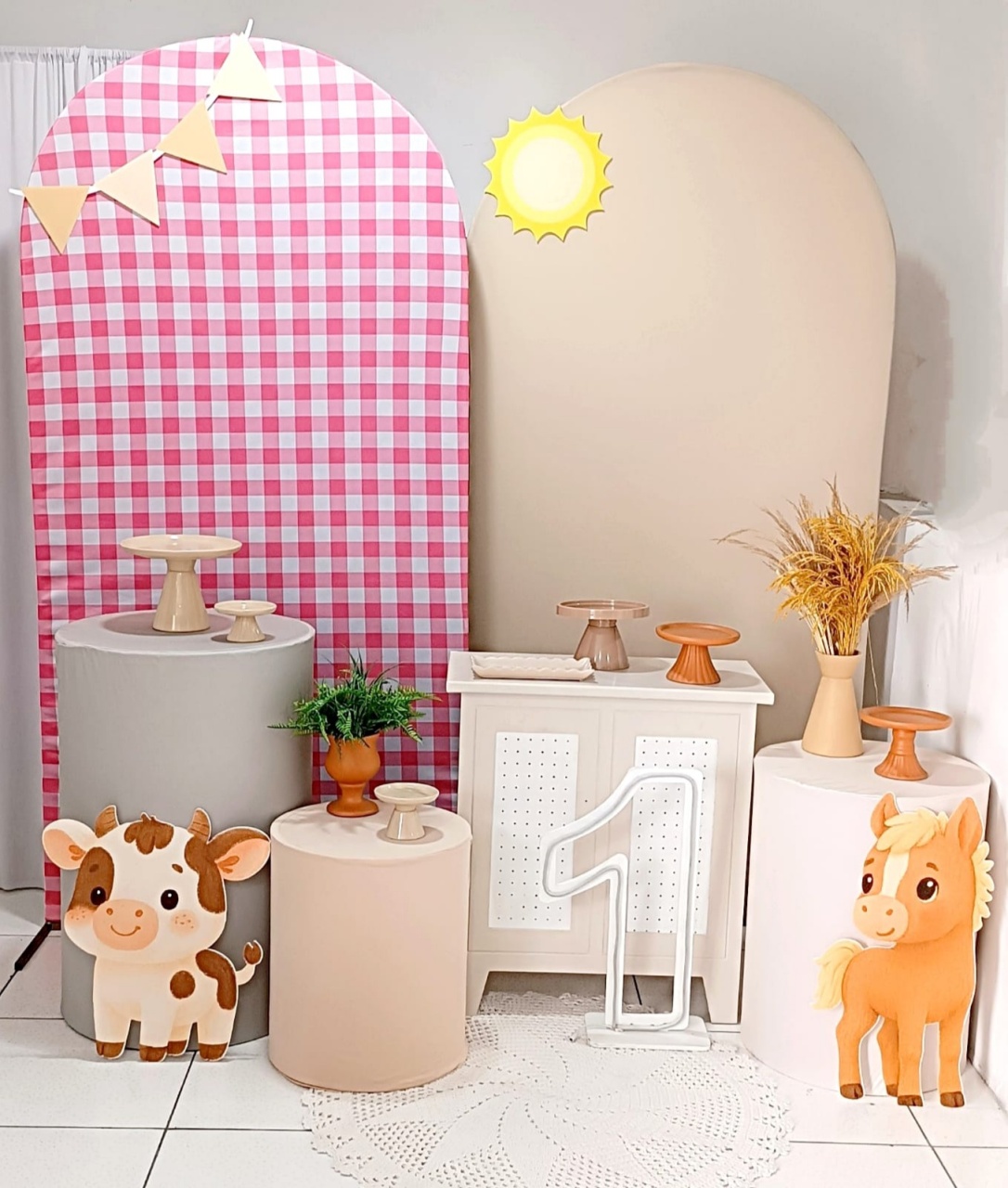 Kit Fazendinha Nude Com Xadrez Vermelho Inspire  - Inspire Festas