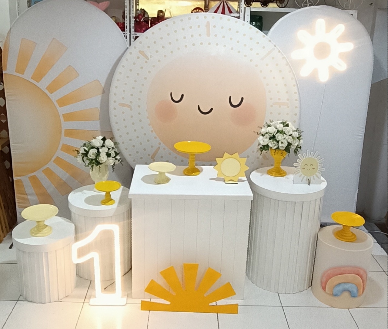 Kit Solzinho Comoda Branca Composição - Inspire Festas