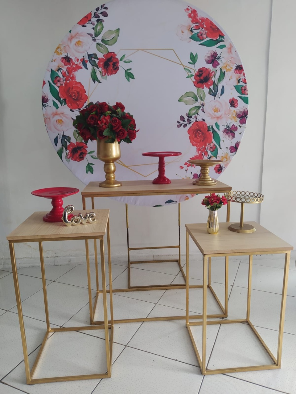 Kit Floral Vermelho Prata - Inspire Festas