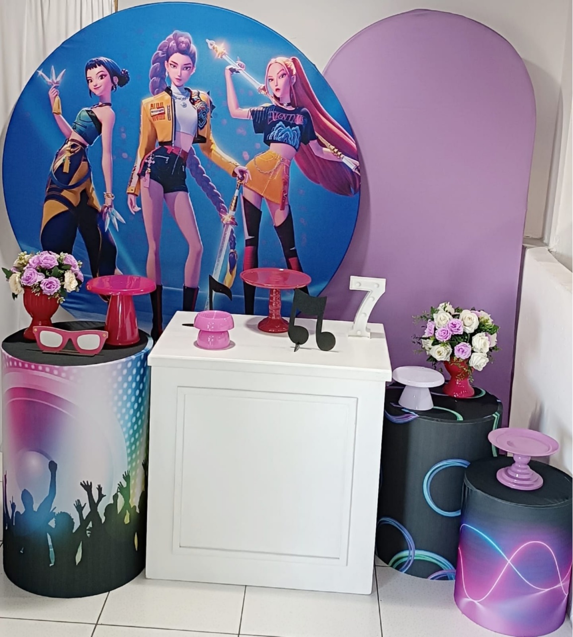 Kit Guerreiras Kpop Diamante - Inspire Festas