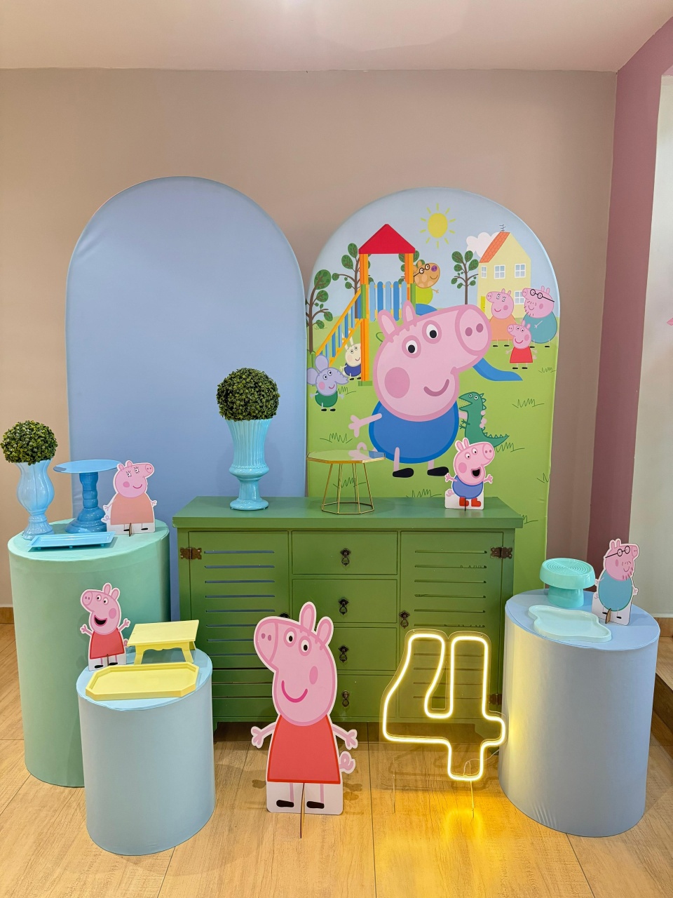 Peppa E George Pig Kit Diamante Romano  Cômoda Verde - Felicittà Festas