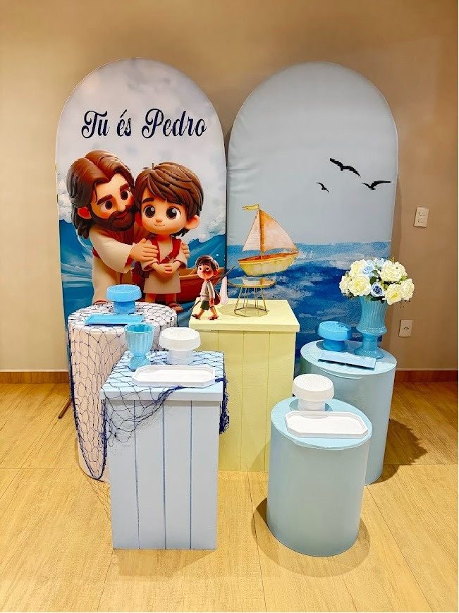 Tu És Pedro Composição Diamante Com Mesas Cubos - Felicittà Festas