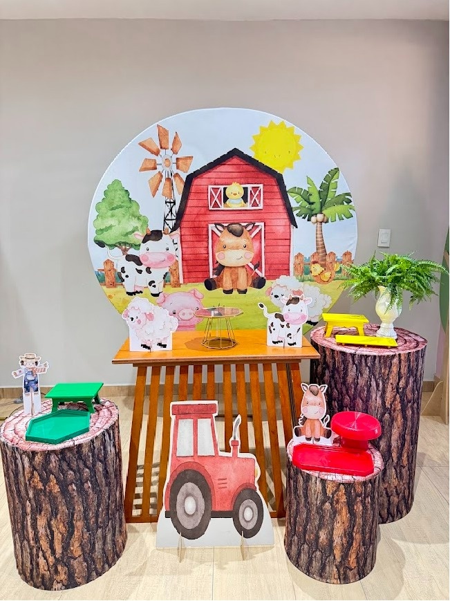 Fazendinha Kit Ouro Mesa Triângulo - Felicittà Festas