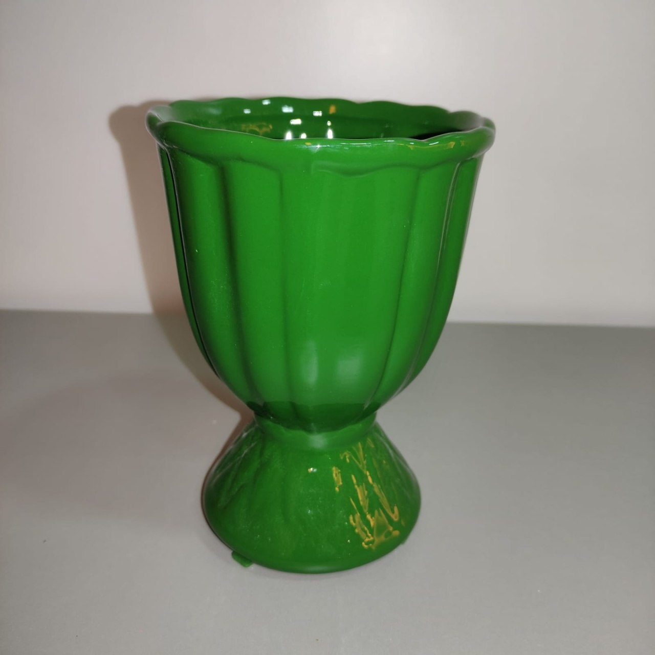 Taça Frisada Peq - Verde Limão Escuro16,5X11,5Cm - Felicittà Festas