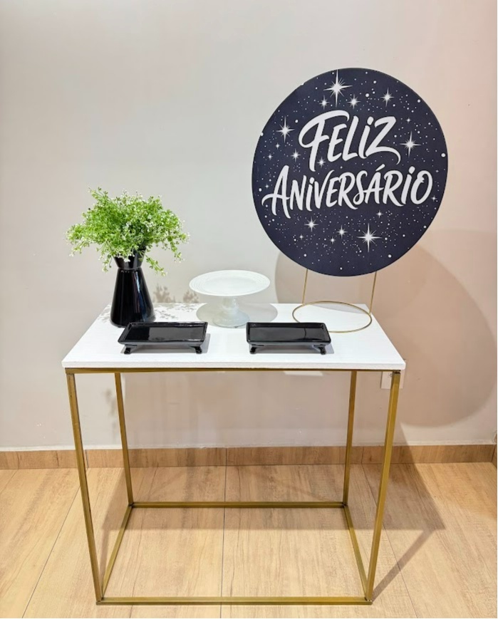 Festa Na Mesa Painel 'Feliz Aniversário' - Felicittà Festas