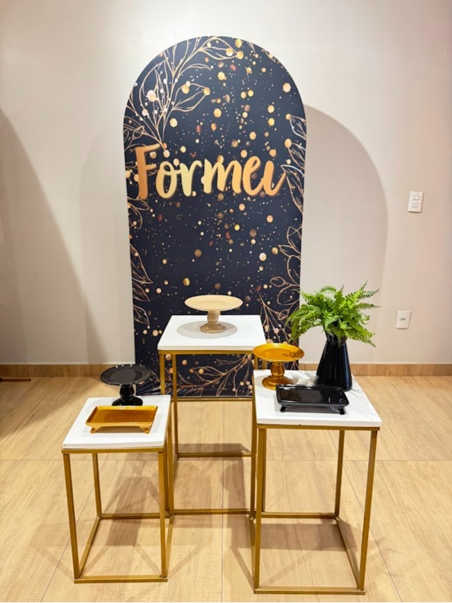 Formei Painel Sublimado Composição Trio de Mesas de Ferro - Felicittà Festas