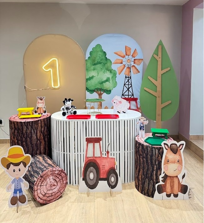 Fazendinha Kit Diamante Mesa Ripada G E Painel de Árvore - Felicittà Festas