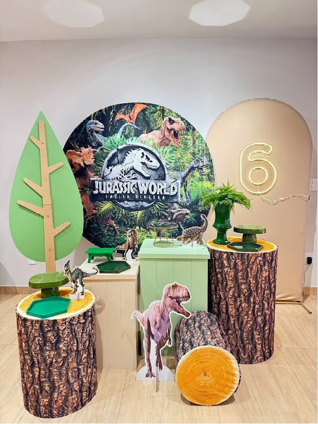 Jurassic World - Dinossauro - Kit Diamante Especial Com Árvore - Felicittà Festas