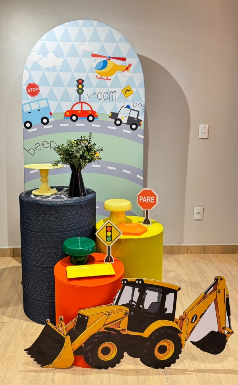 Trator Amarelo Com Painel Carrinhos Kit Prata - Felicittà Festas