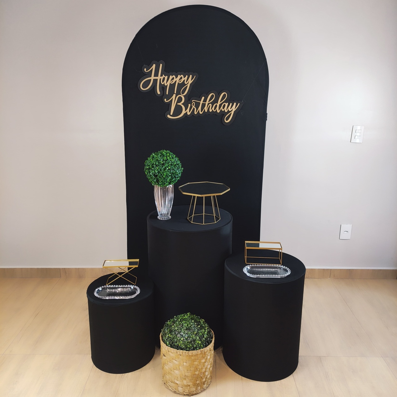 Composição Romano Black Adulto - Felicittà Festas
