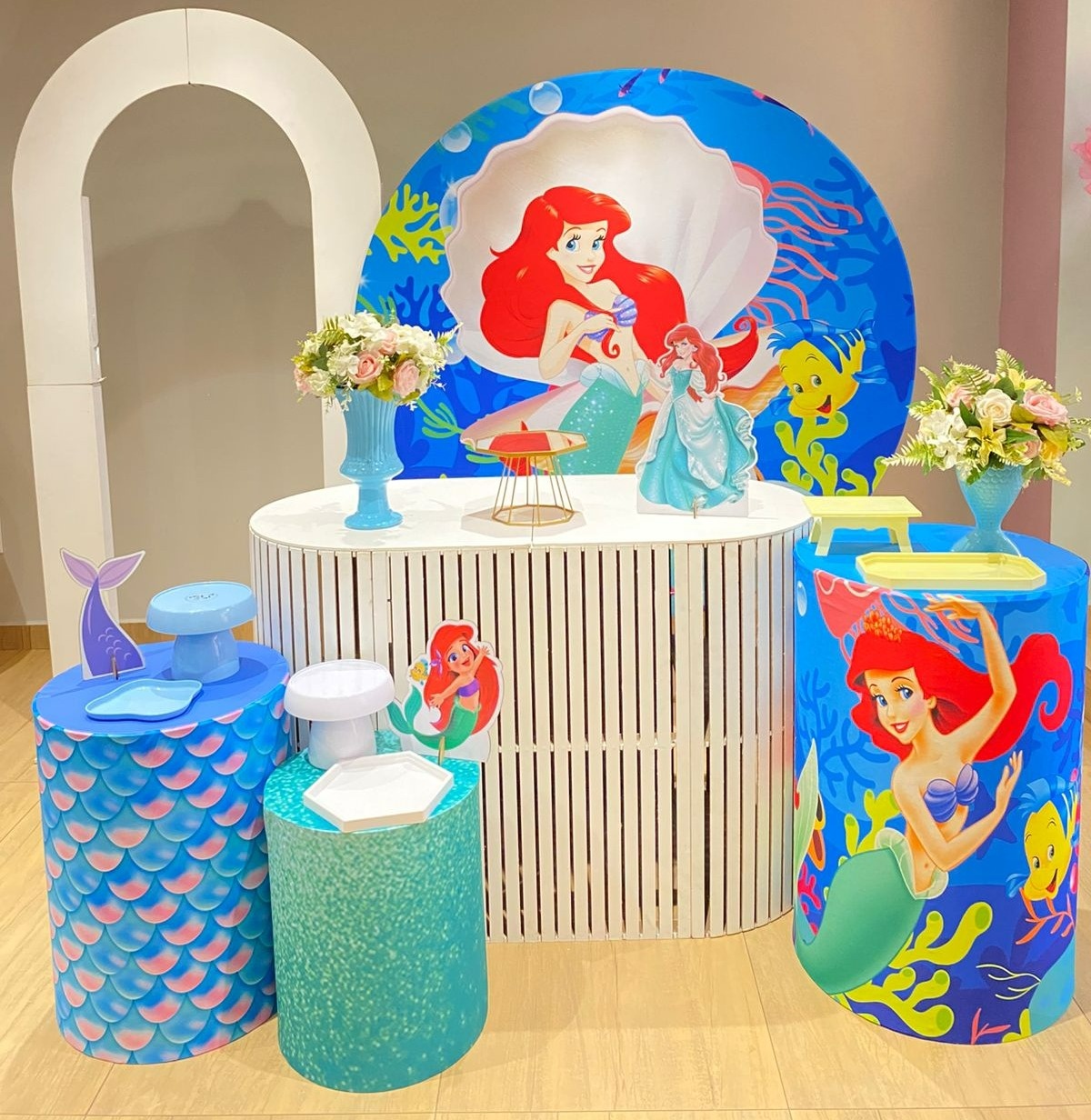 Pequena Sereia - Adulta Kit Diamante Com Painel Vazado - Felicittà Festas