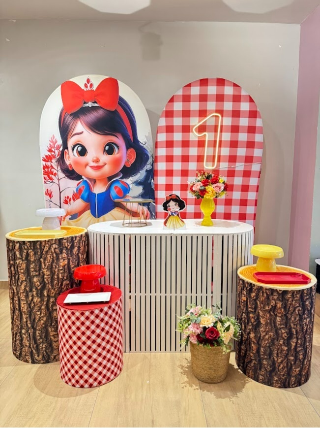 Branca de Neve Baby Kit Diamante Capa Tronco Mesa Ripada G - Felicittà Festas