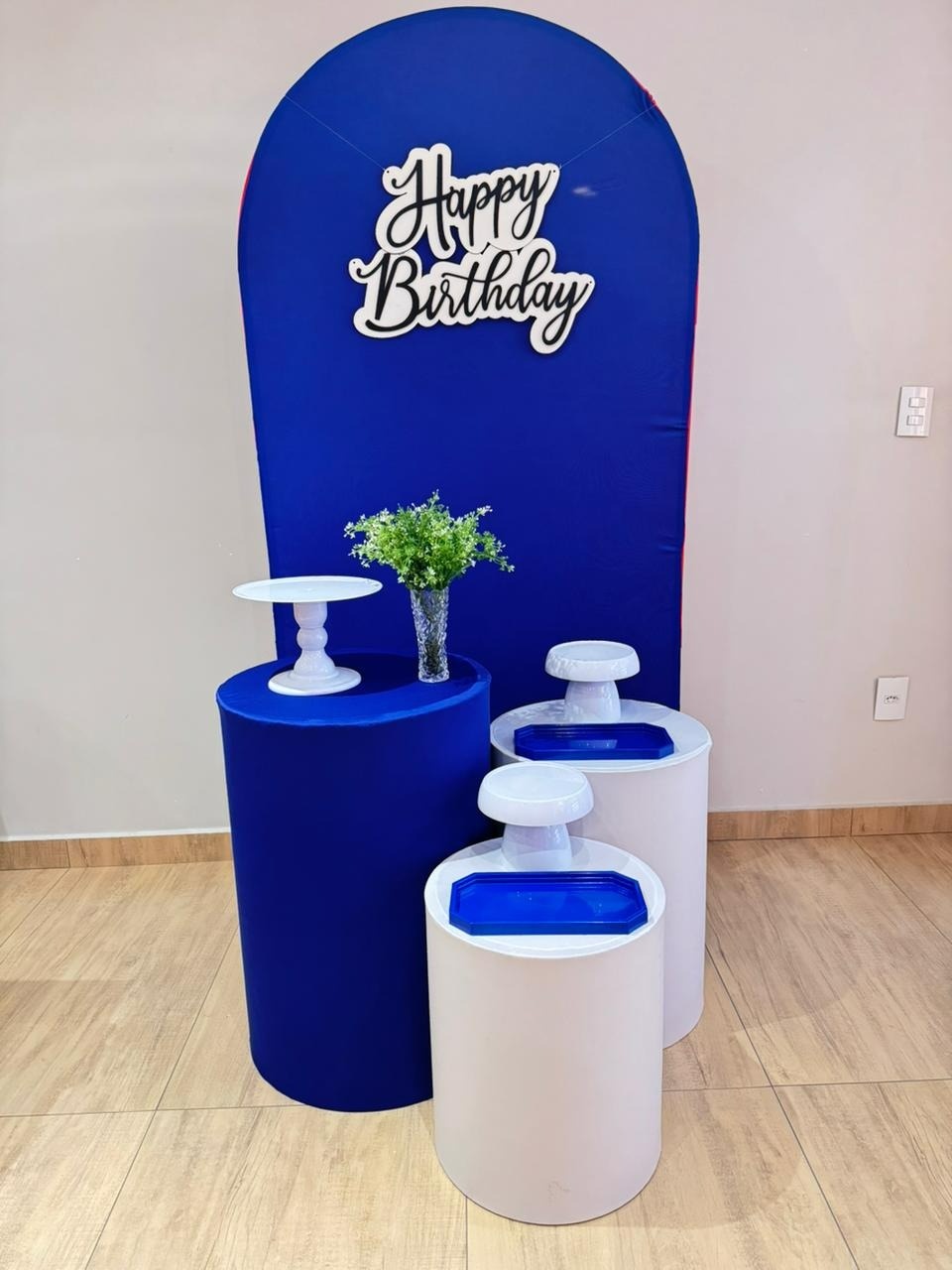 Composição Romano Azul Com Cilindros - Felicittà Festas